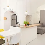 B22 - Comfy Beautiful Loft Apartamento